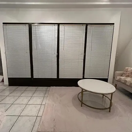 Apartament Near Messe Duesseldorf- Airport Rhine Krefeld