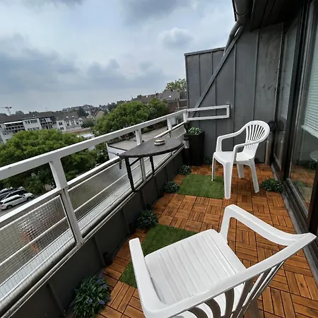 Near Messe Duesseldorf- Airport Rhine *