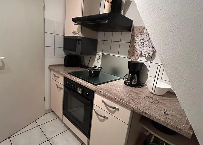 Near Messe Duesseldorf- Airport Rhine Apartament Krefeld